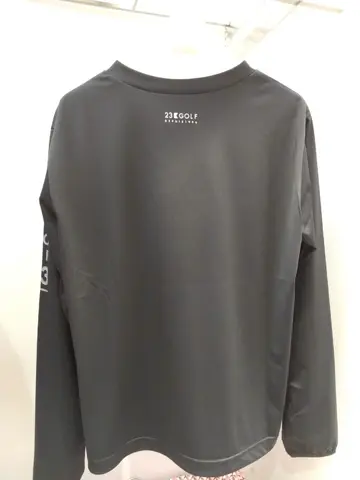 23区GOLF スタッフ コーディネート画像