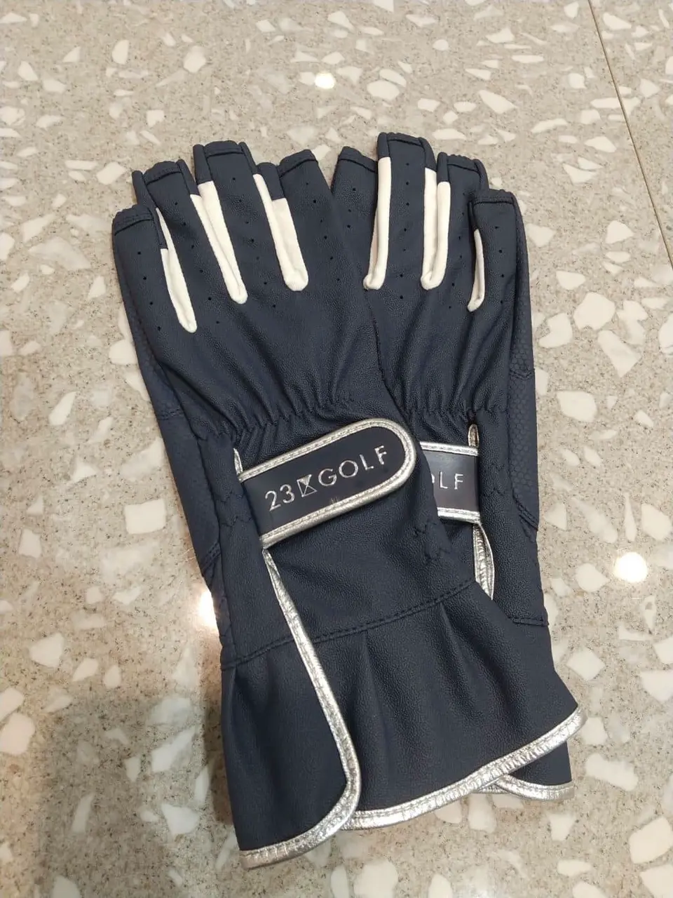 23区GOLF スタッフ コーディネート画像