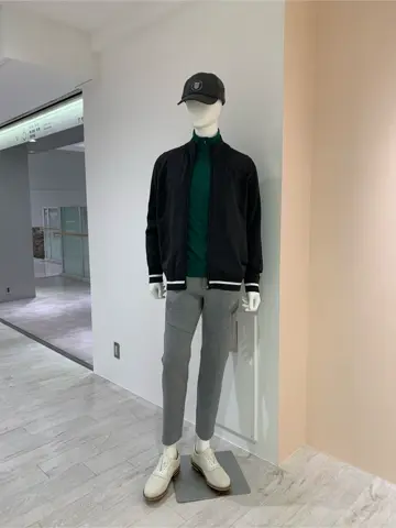 23区GOLF 松屋スタッフ コーディネート画像