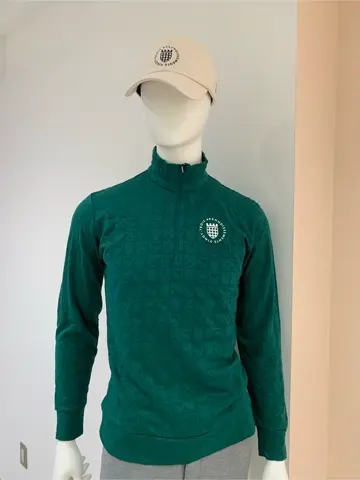 23区GOLF 松屋スタッフ コーディネート画像