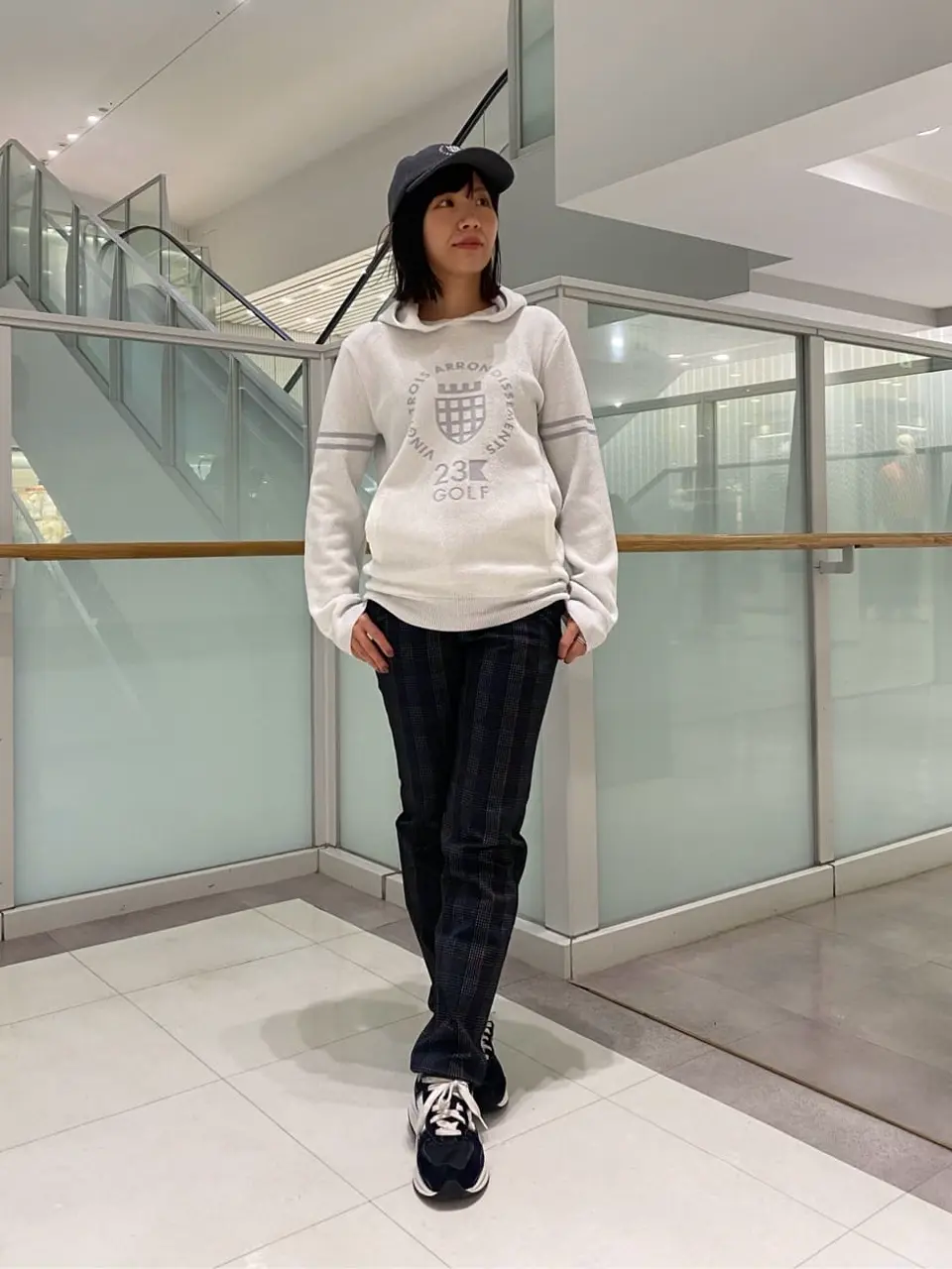 23区GOLF 草野 コーディネート画像