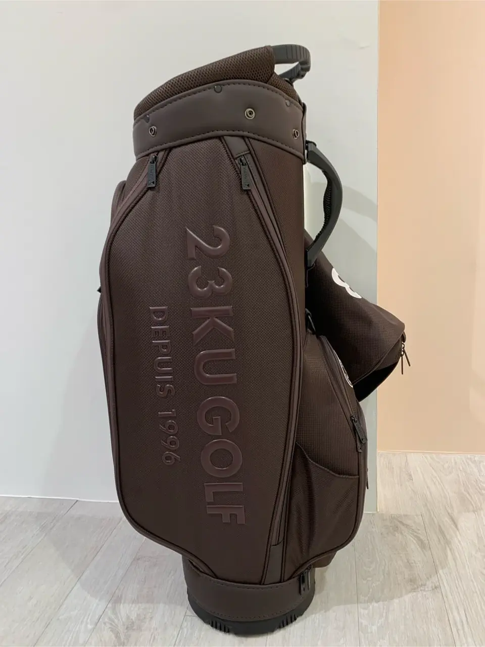 23区GOLF 松屋スタッフ コーディネート画像