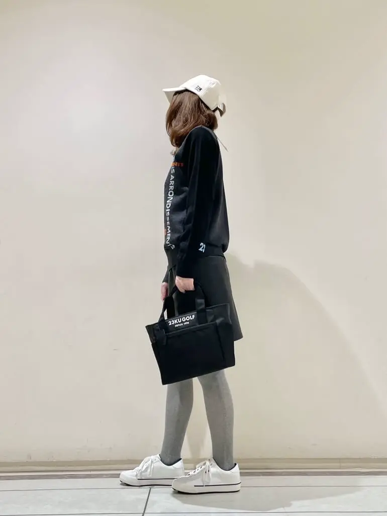 23区GOLF 松山 コーディネート画像