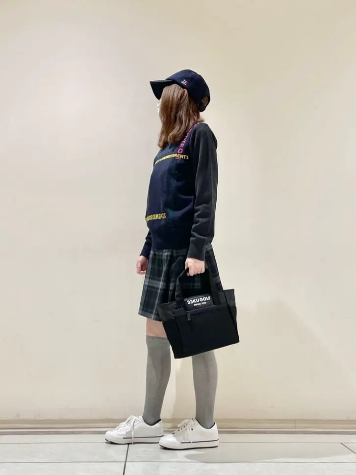 23区GOLF 松山 コーディネート画像