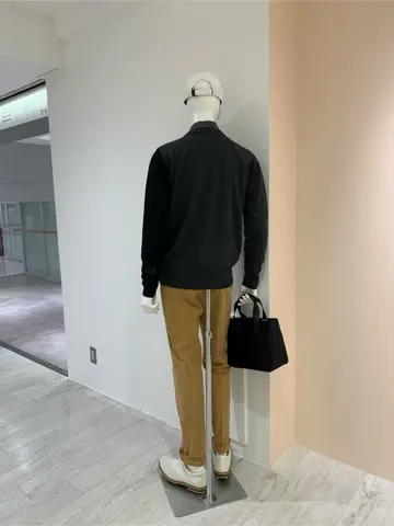 23区GOLF 松屋スタッフ コーディネート画像