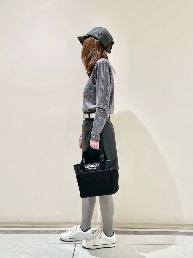 23区GOLF 松山 コーディネート画像