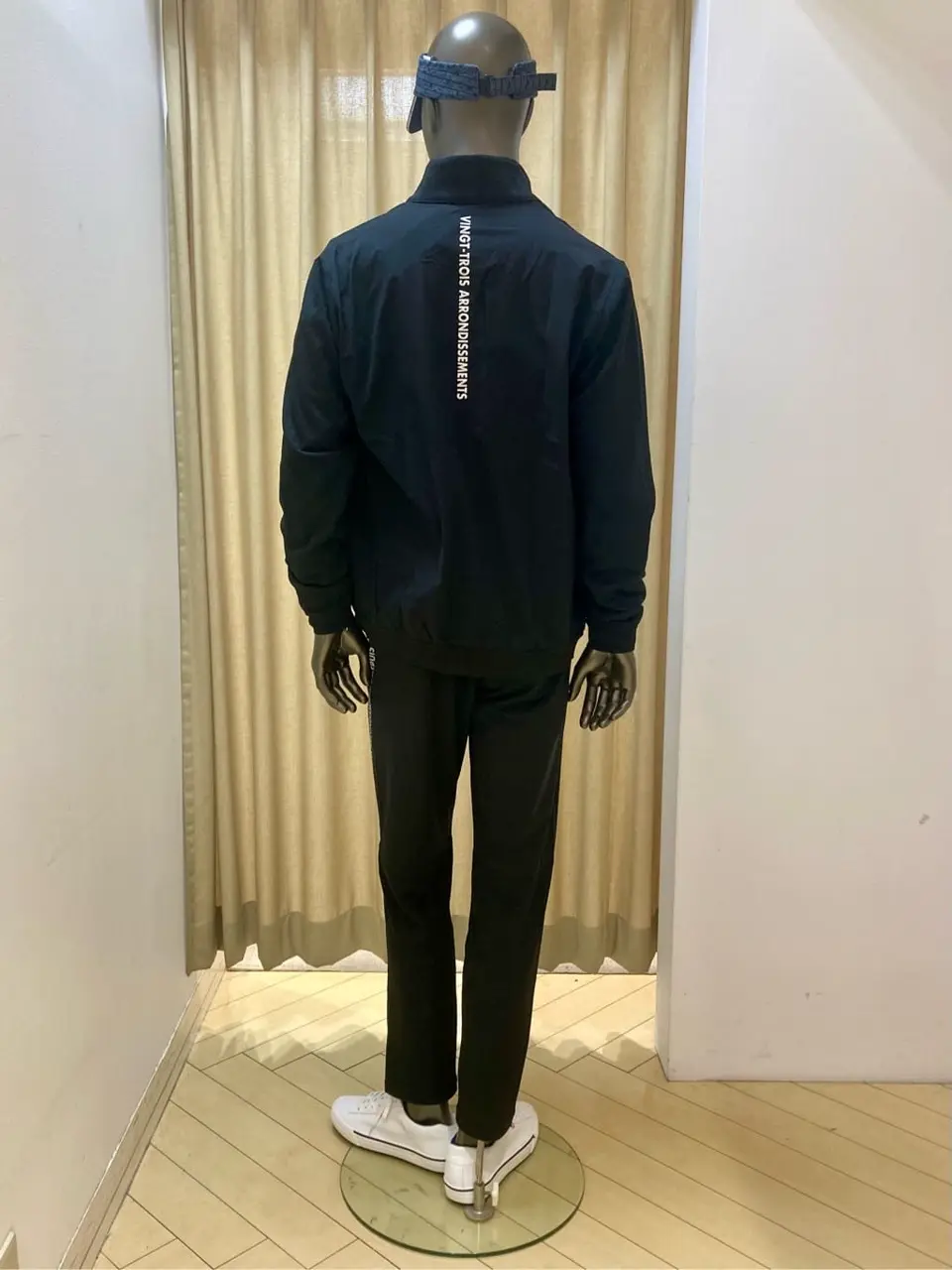 23区GOLF スタッフ コーディネート画像