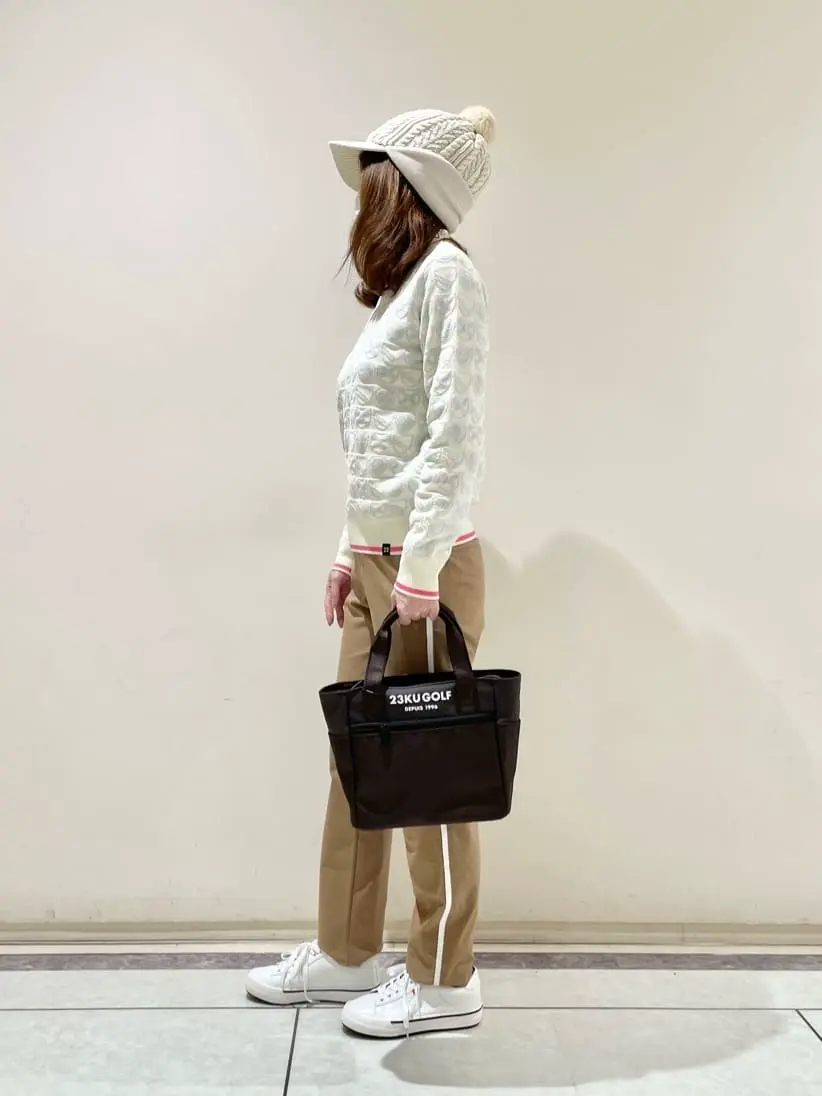 23区GOLF 松山 コーディネート画像