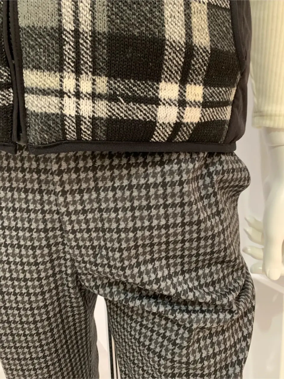 23区GOLF 松屋スタッフ コーディネート画像