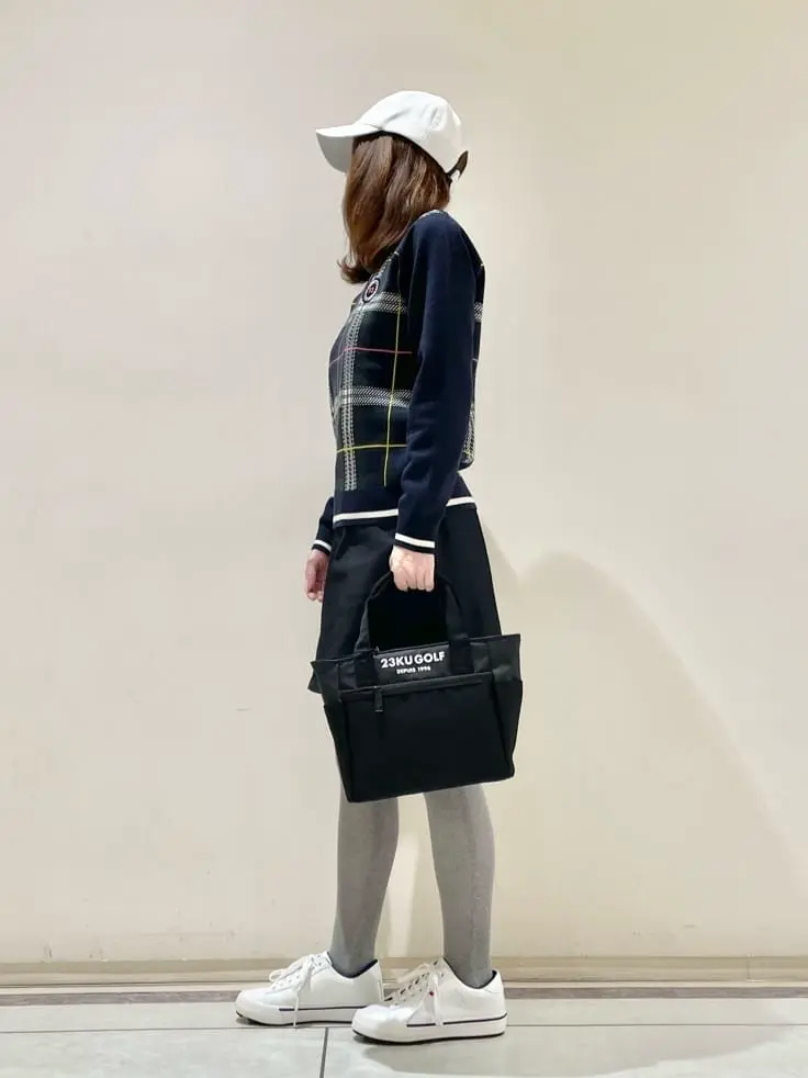 23区GOLF 松山 コーディネート画像