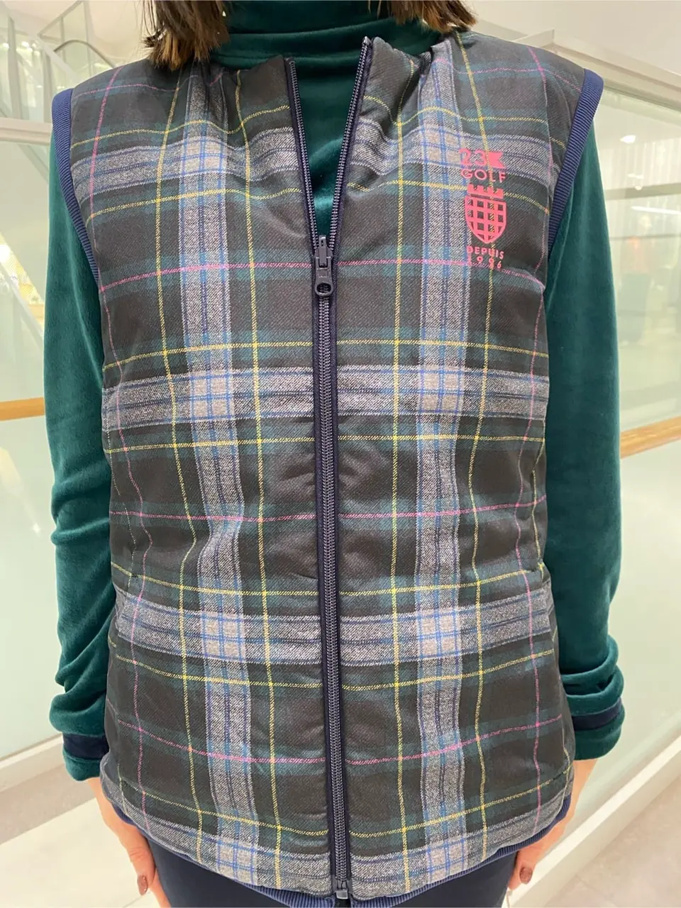 23区GOLF 草野 コーディネート画像