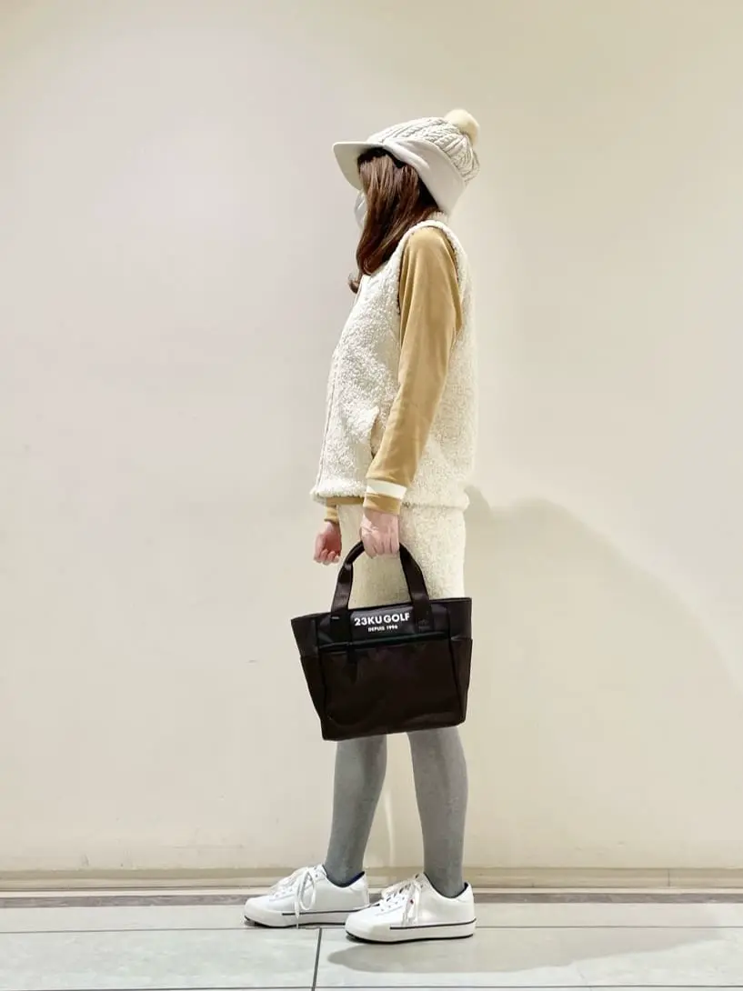 23区GOLF 松山 コーディネート画像