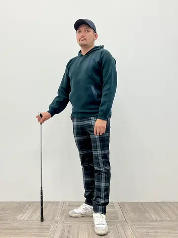 23区GOLF 柴田 コーディネート画像