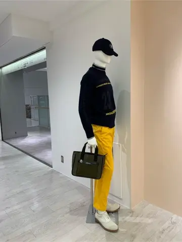 23区GOLF 松屋スタッフ コーディネート画像