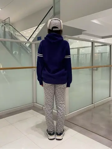 23区GOLF 草野 コーディネート画像