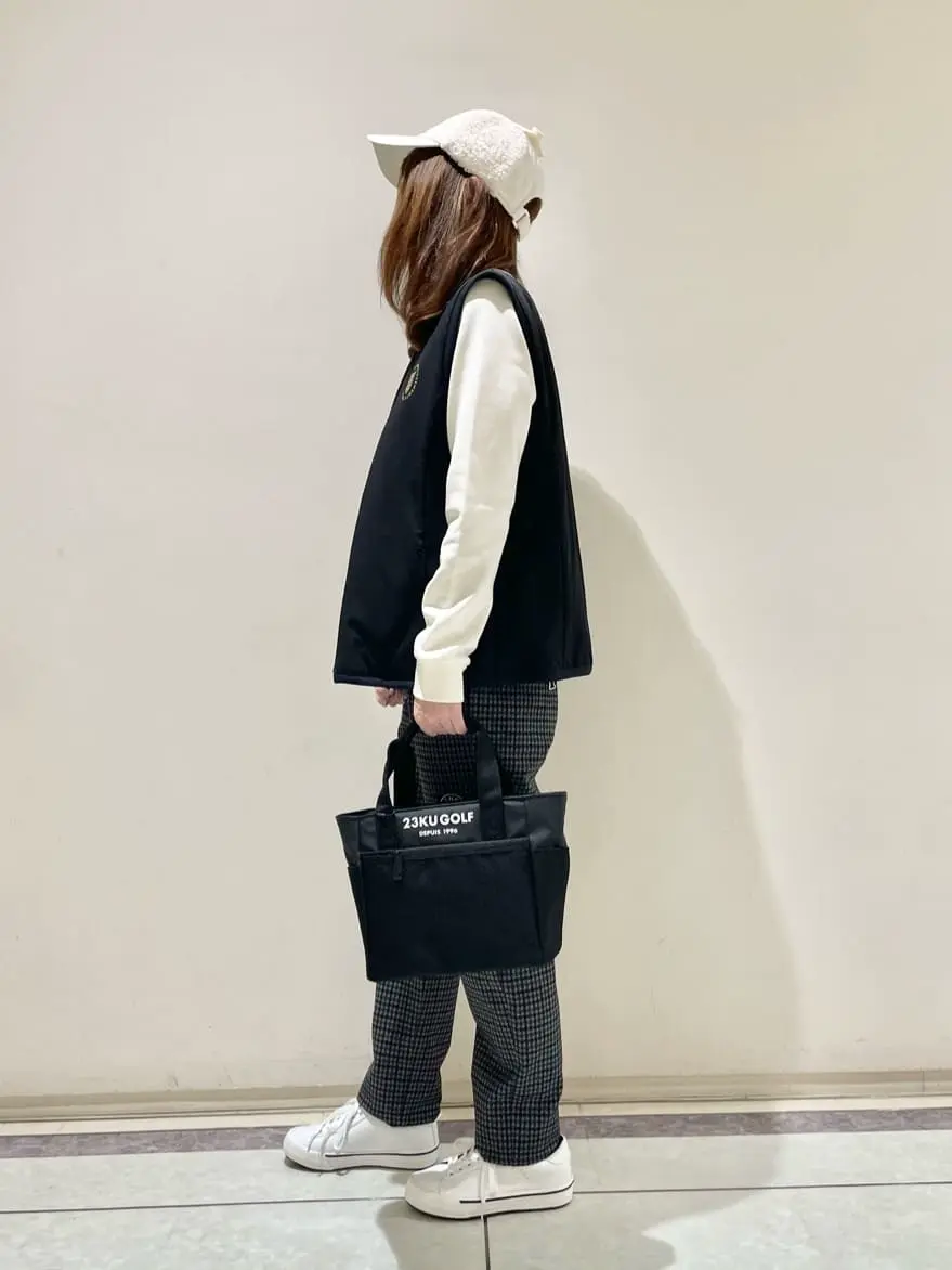 23区GOLF 松山 コーディネート画像