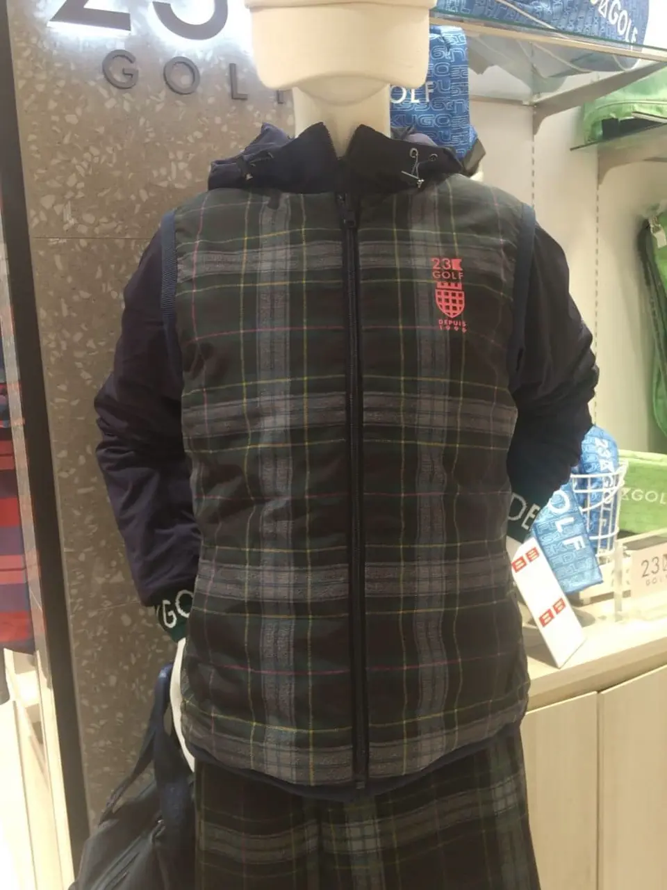 23区GOLF スタッフ コーディネート画像