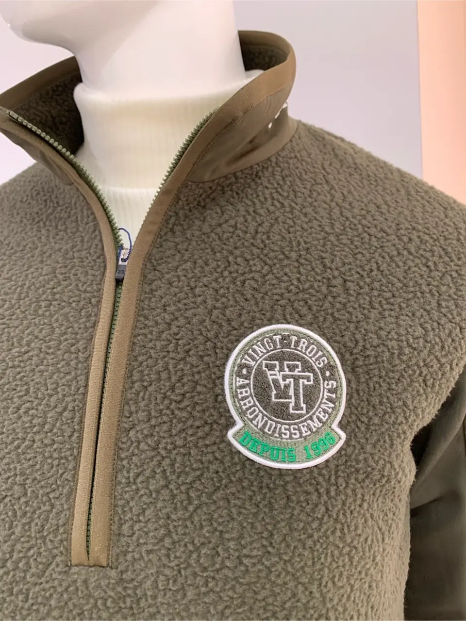 23区GOLF 松屋スタッフ コーディネート画像