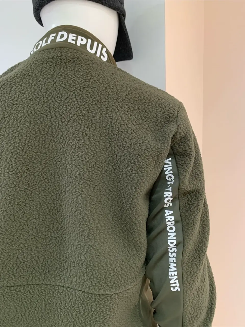 23区GOLF 松屋スタッフ コーディネート画像