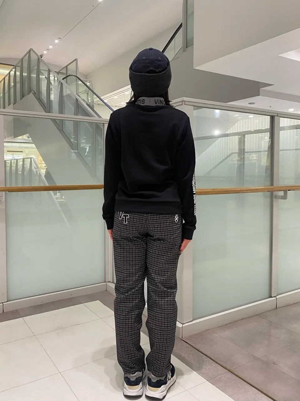 23区GOLF 草野 コーディネート画像