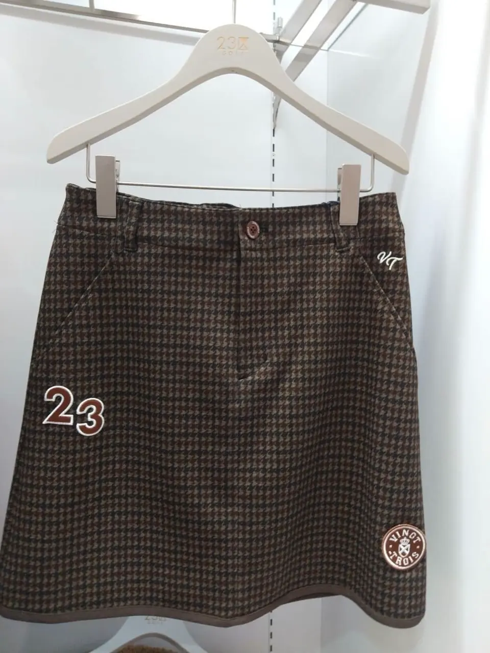 23区GOLF スタッフ コーディネート画像