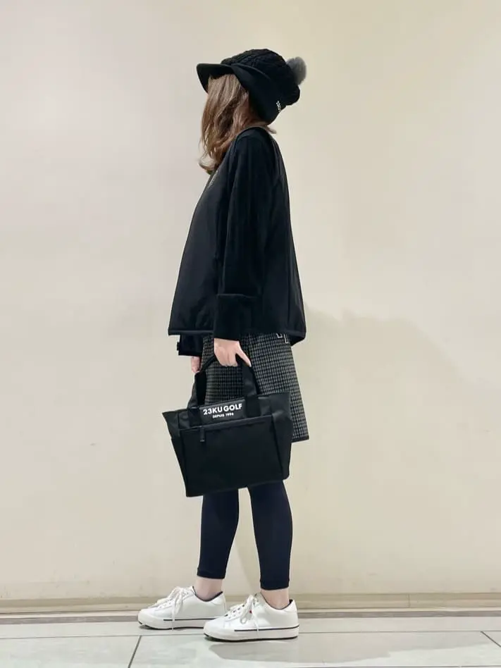 23区GOLF 松山 コーディネート画像