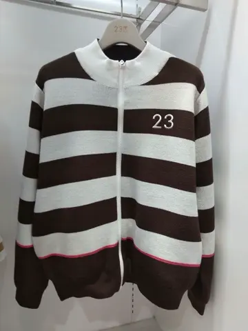 23区GOLF スタッフ コーディネート画像