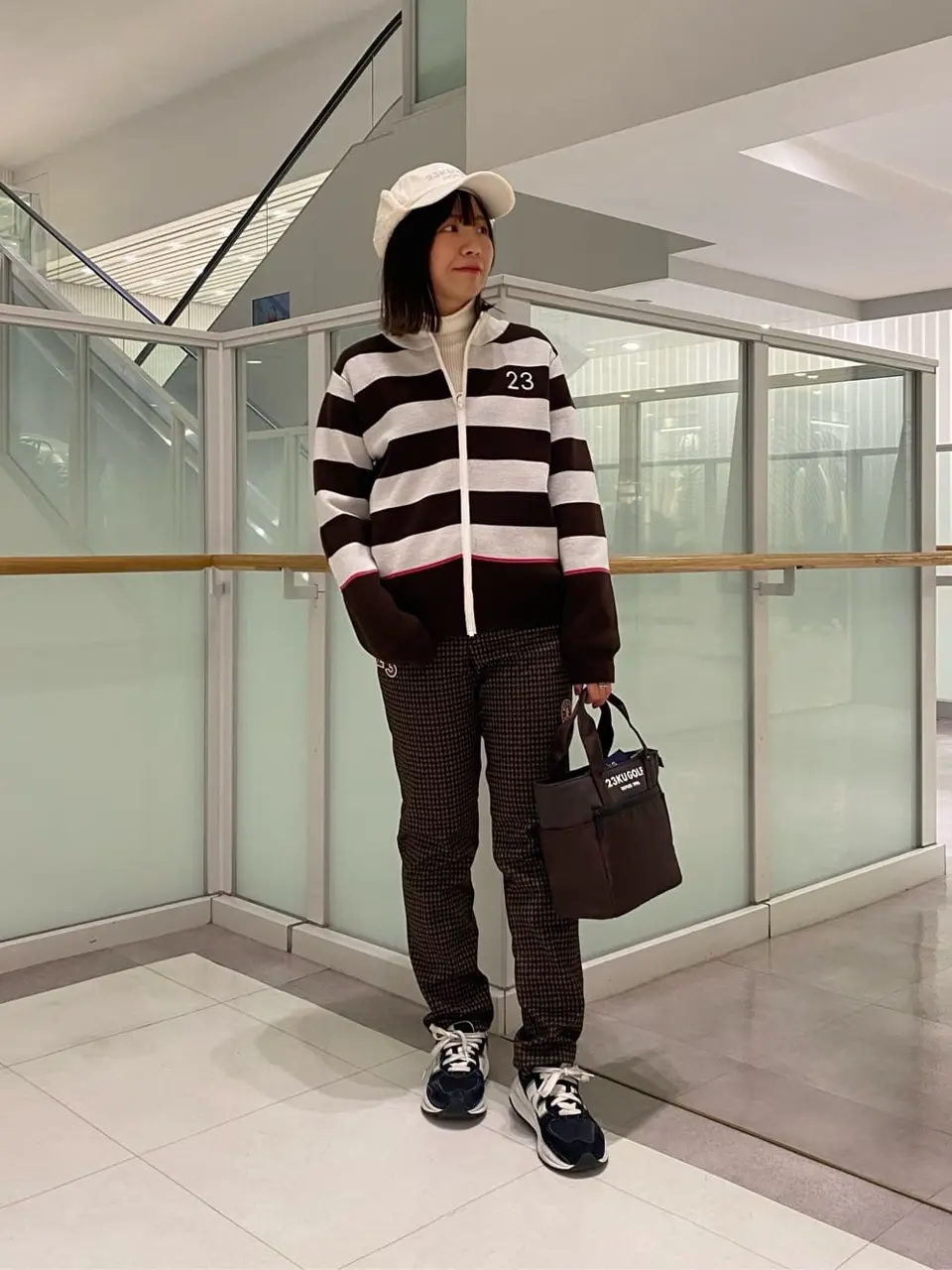 23区GOLF 草野 コーディネート画像