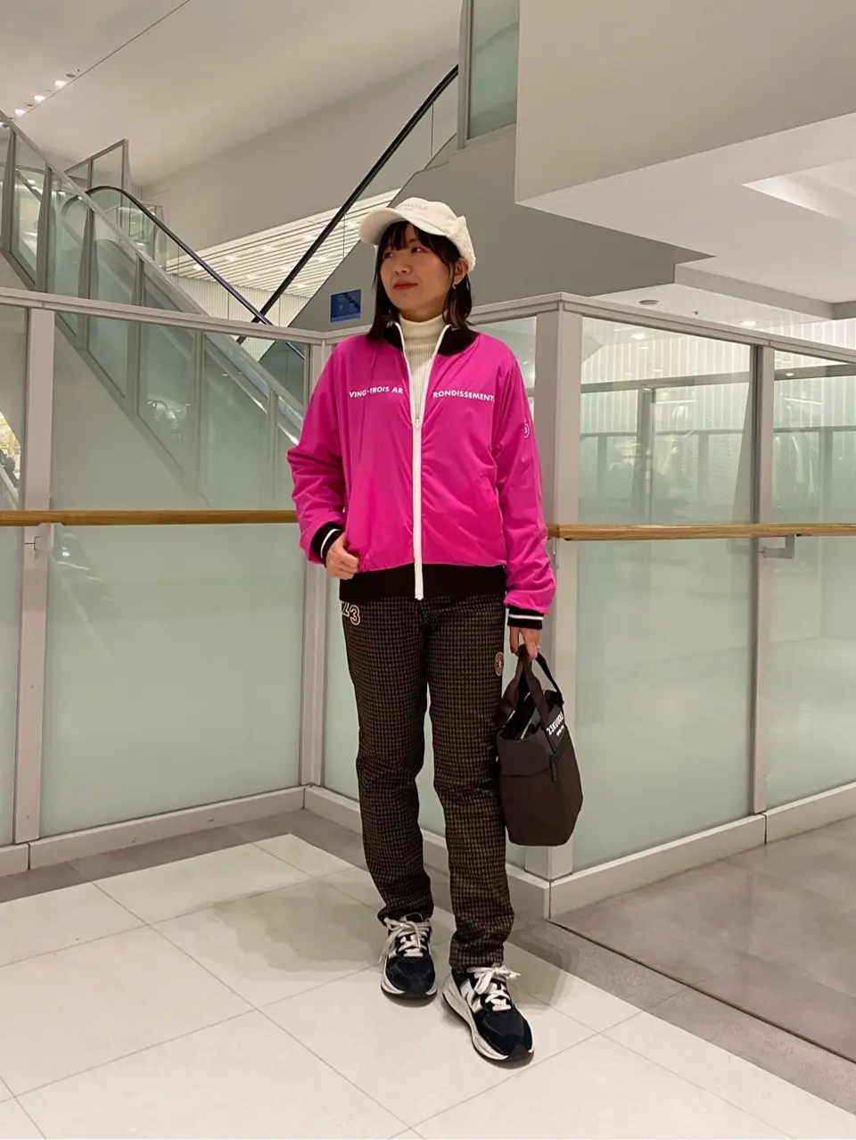 23区GOLF 草野 コーディネート画像