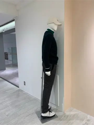 23区GOLF 松屋スタッフ コーディネート画像