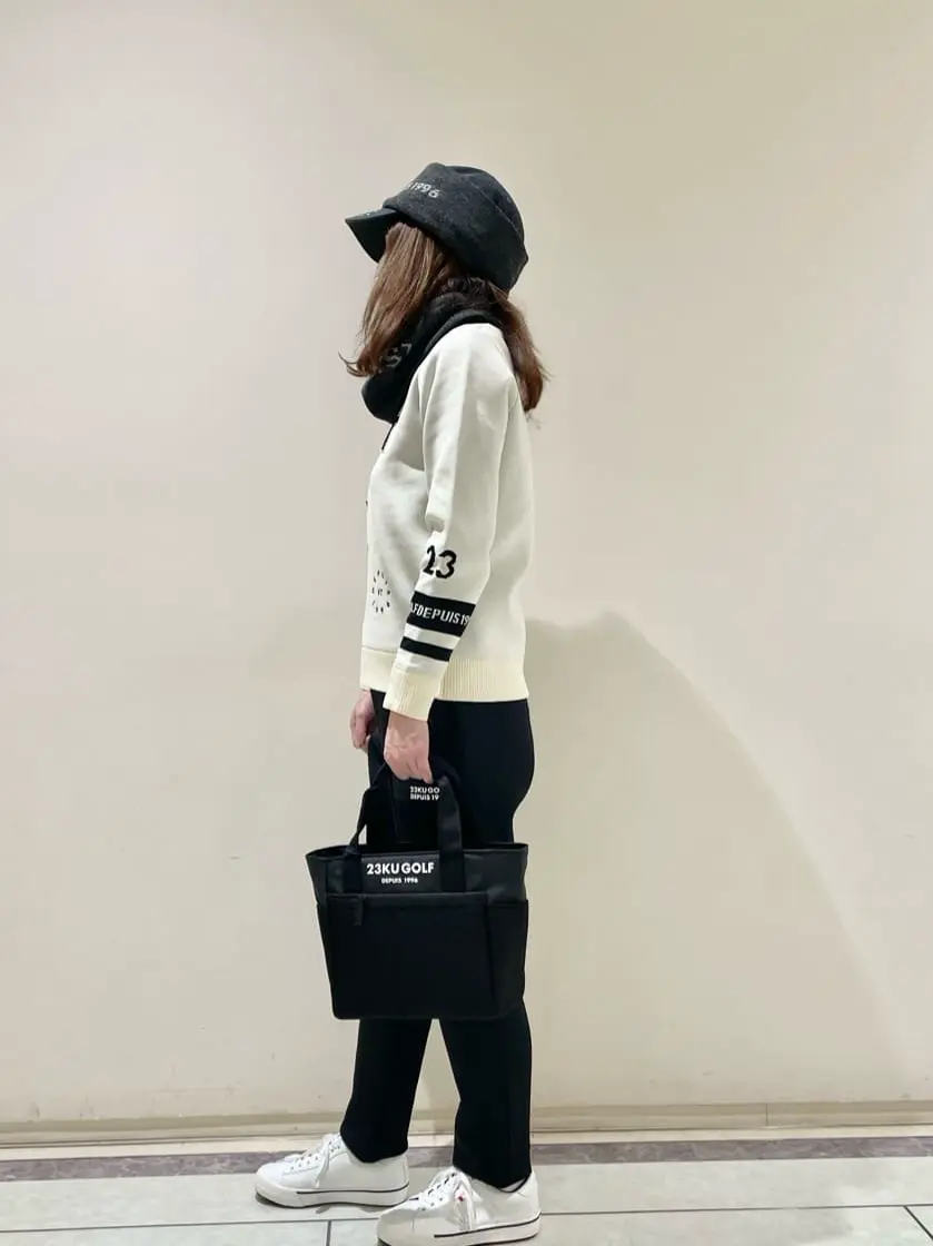 23区GOLF 松山 コーディネート画像