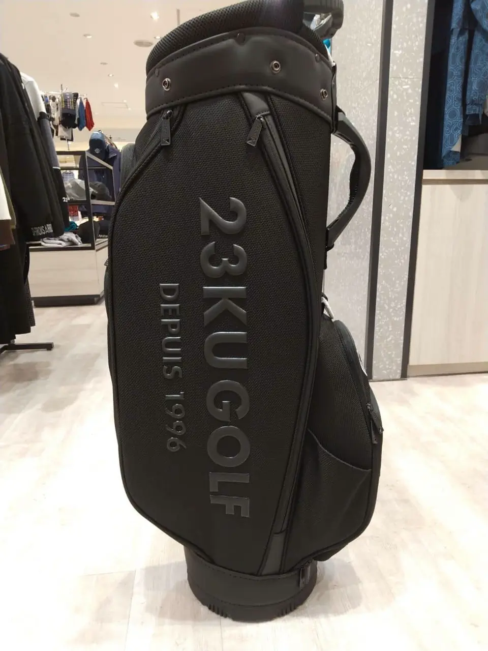 23区GOLF スタッフ コーディネート画像