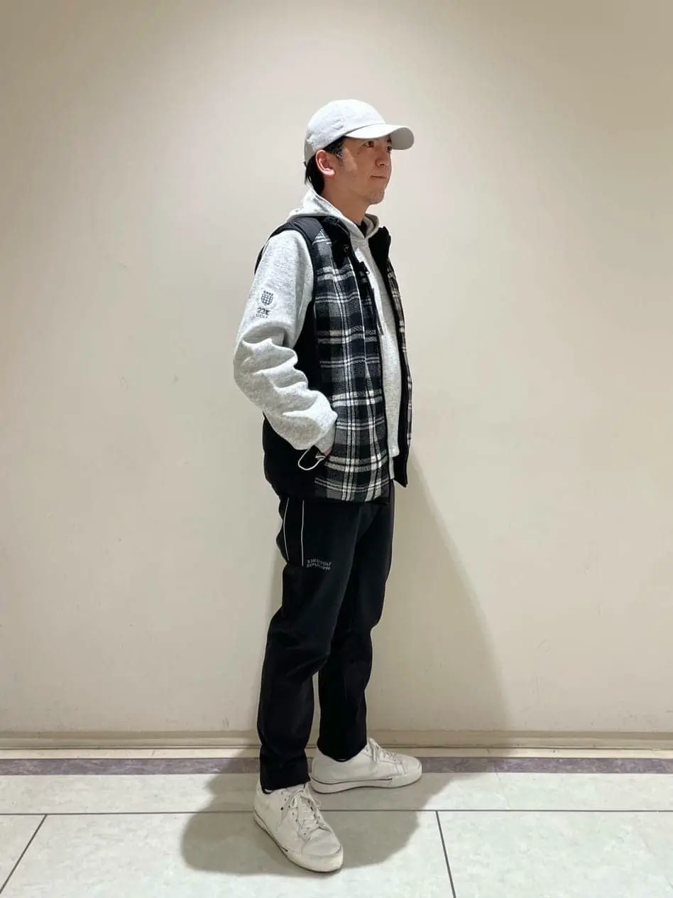 23区GOLF 藤田 コーディネート画像