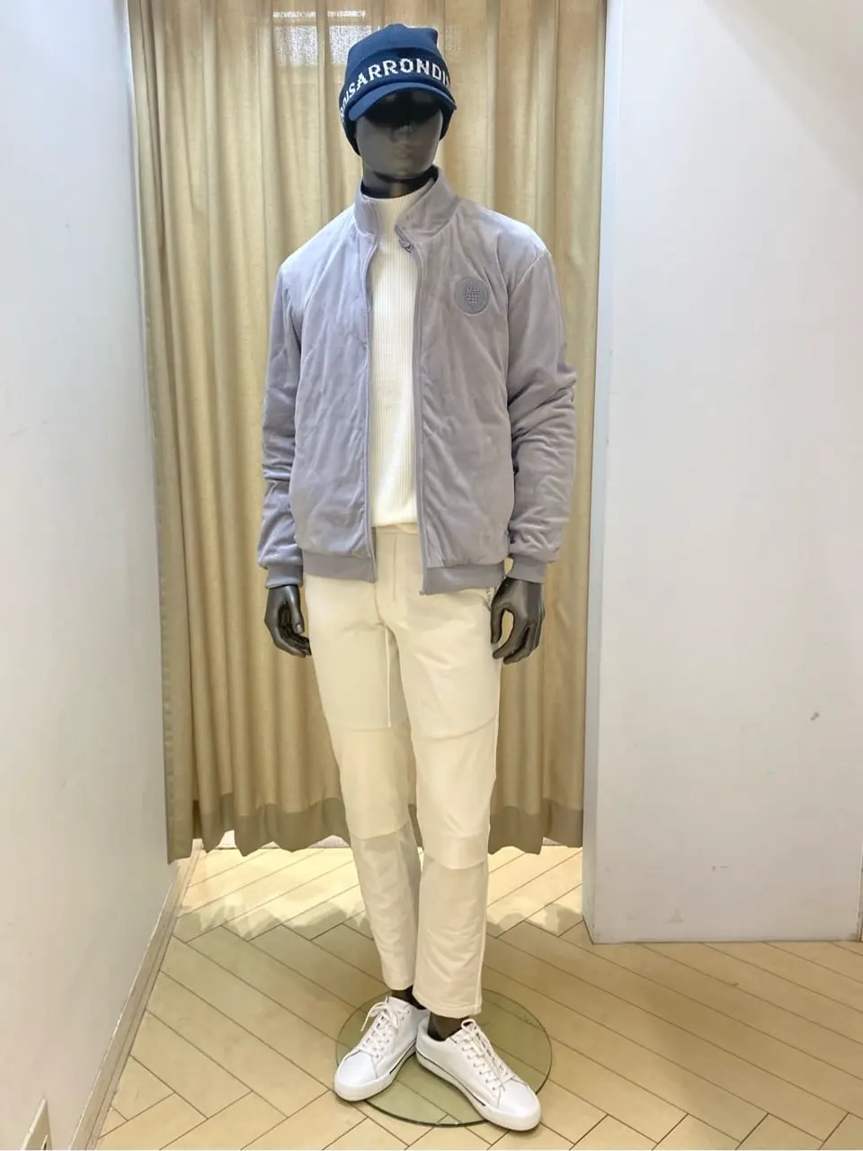 23区GOLF スタッフ コーディネート画像