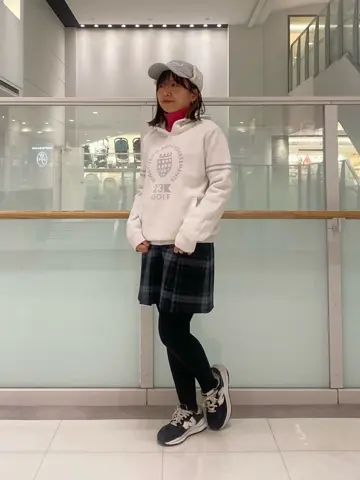 23区GOLF 草野 コーディネート画像