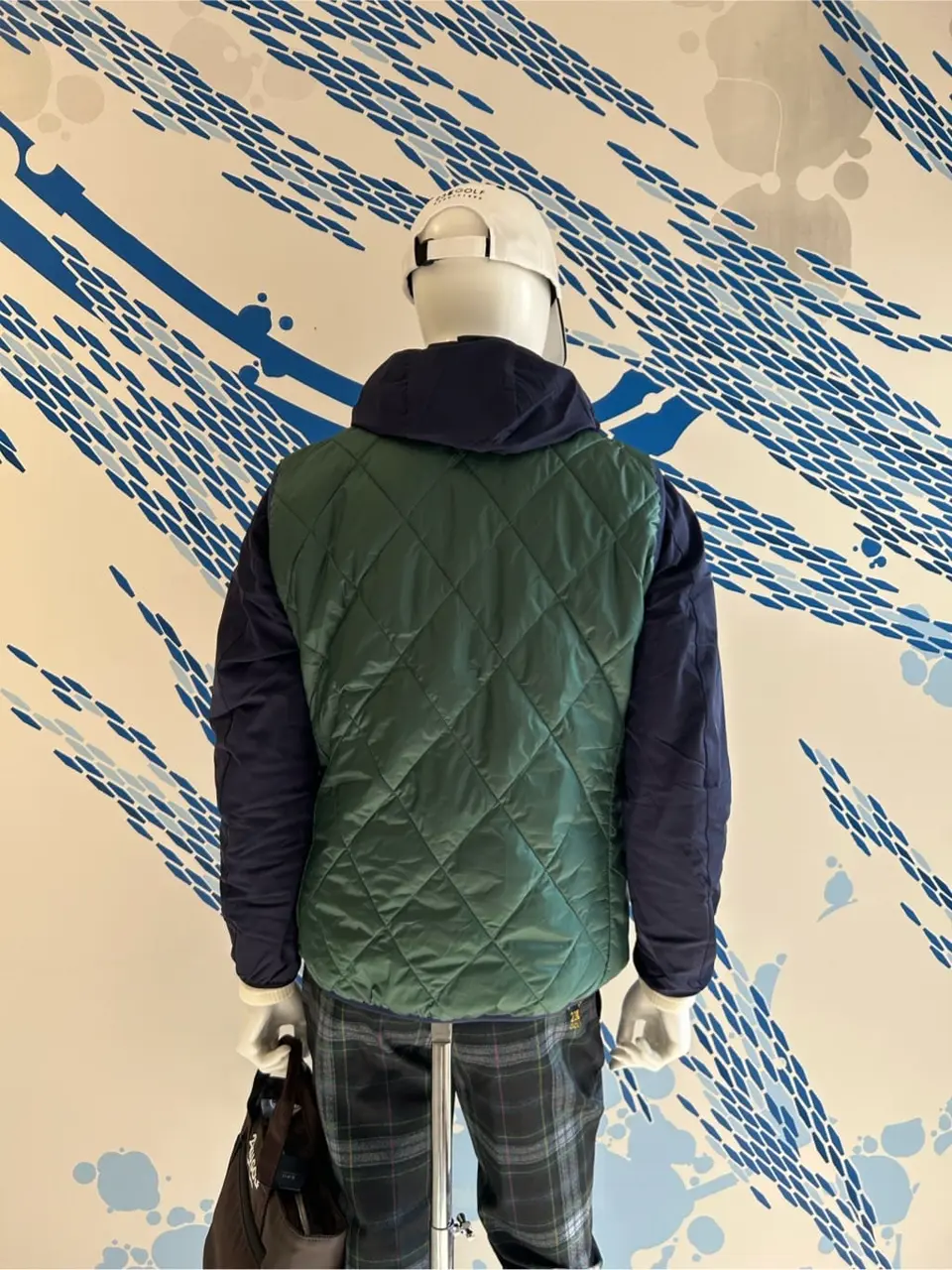 23区GOLF 南 コーディネート画像