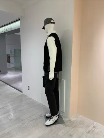 23区GOLF 松屋スタッフ コーディネート画像