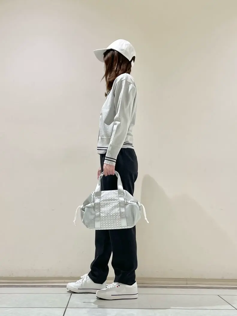 23区GOLF 松山 コーディネート画像