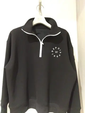 23区GOLF スタッフ コーディネート画像