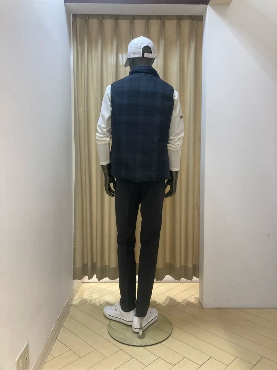 23区GOLF スタッフ コーディネート画像