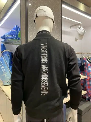 23区GOLF 松屋スタッフ コーディネート画像