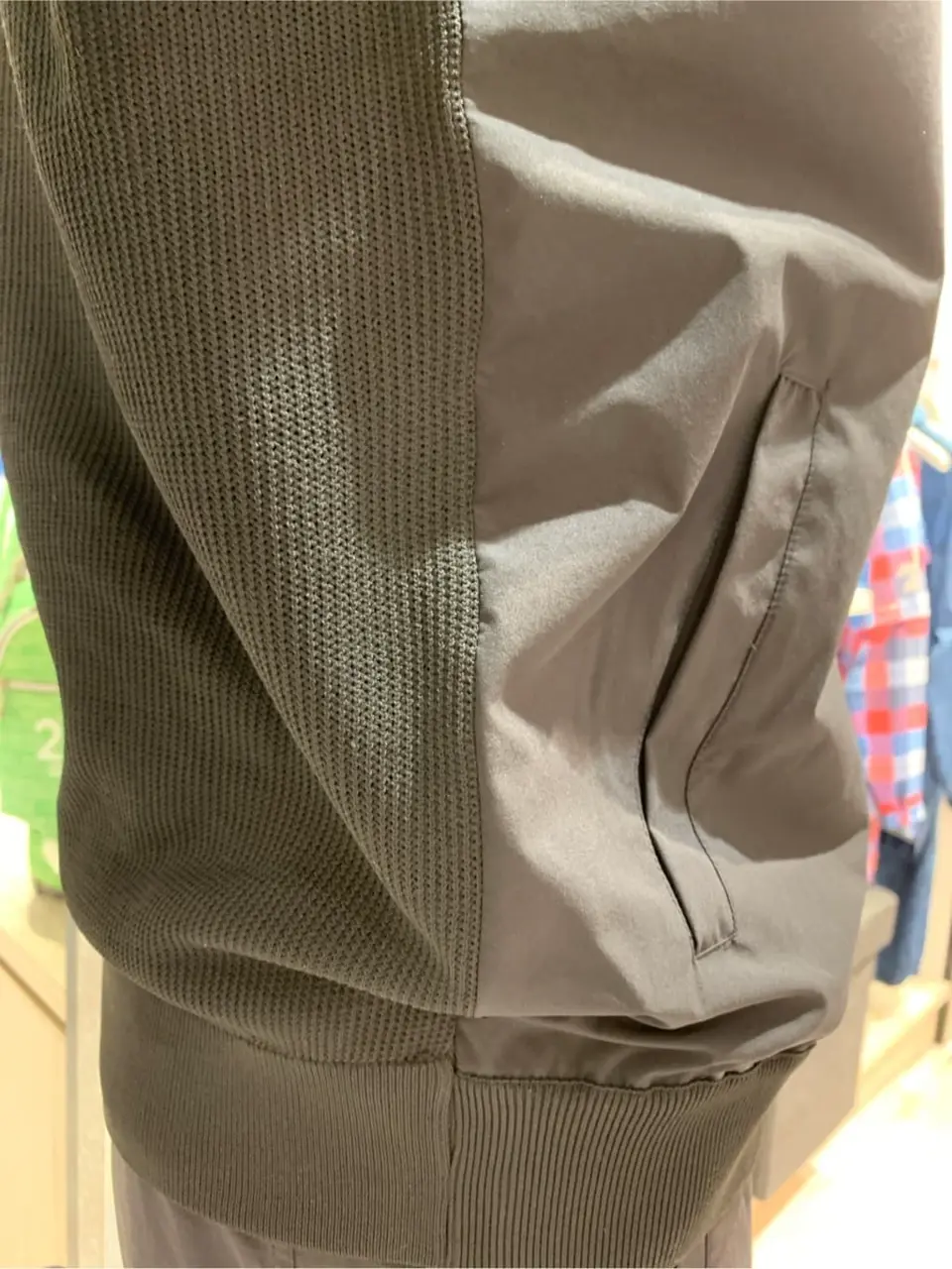 23区GOLF 松屋スタッフ コーディネート画像