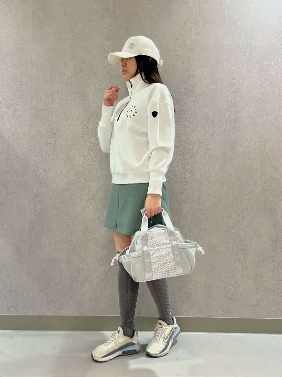 23区GOLF 松尾 コーディネート画像