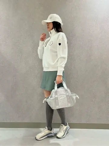 23区GOLF 松尾 コーディネート画像