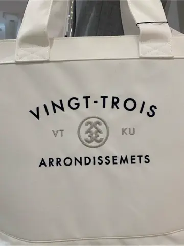 23区GOLF 松屋スタッフ コーディネート画像