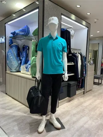 23区GOLF 松屋スタッフ コーディネート画像