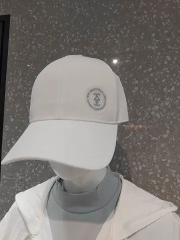 23区GOLF スタッフ コーディネート画像