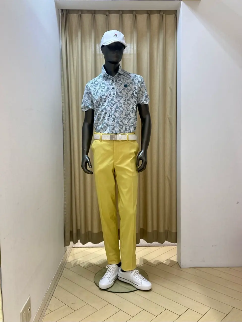 23区GOLF スタッフ コーディネート画像