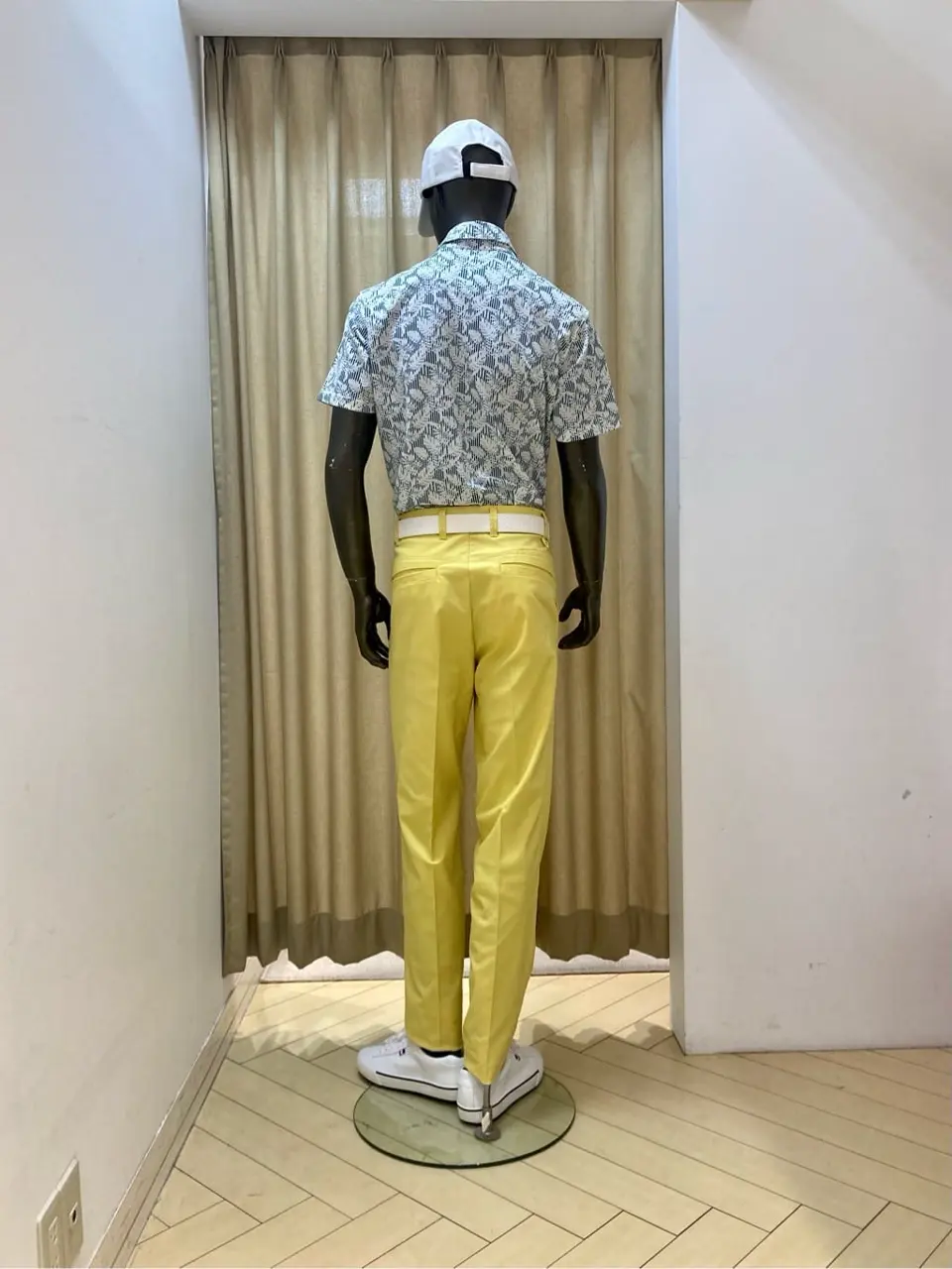 23区GOLF スタッフ コーディネート画像