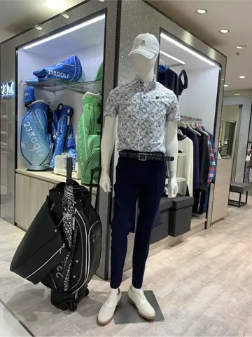 23区GOLF 松屋スタッフ コーディネート画像